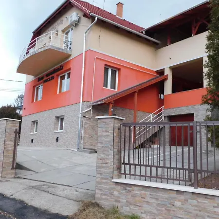 Guest house Eden Vendeghaz 3*