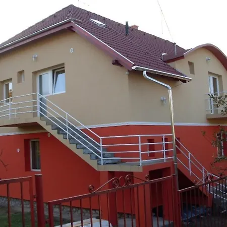 Eden Vendeghaz Pensjonat 3*